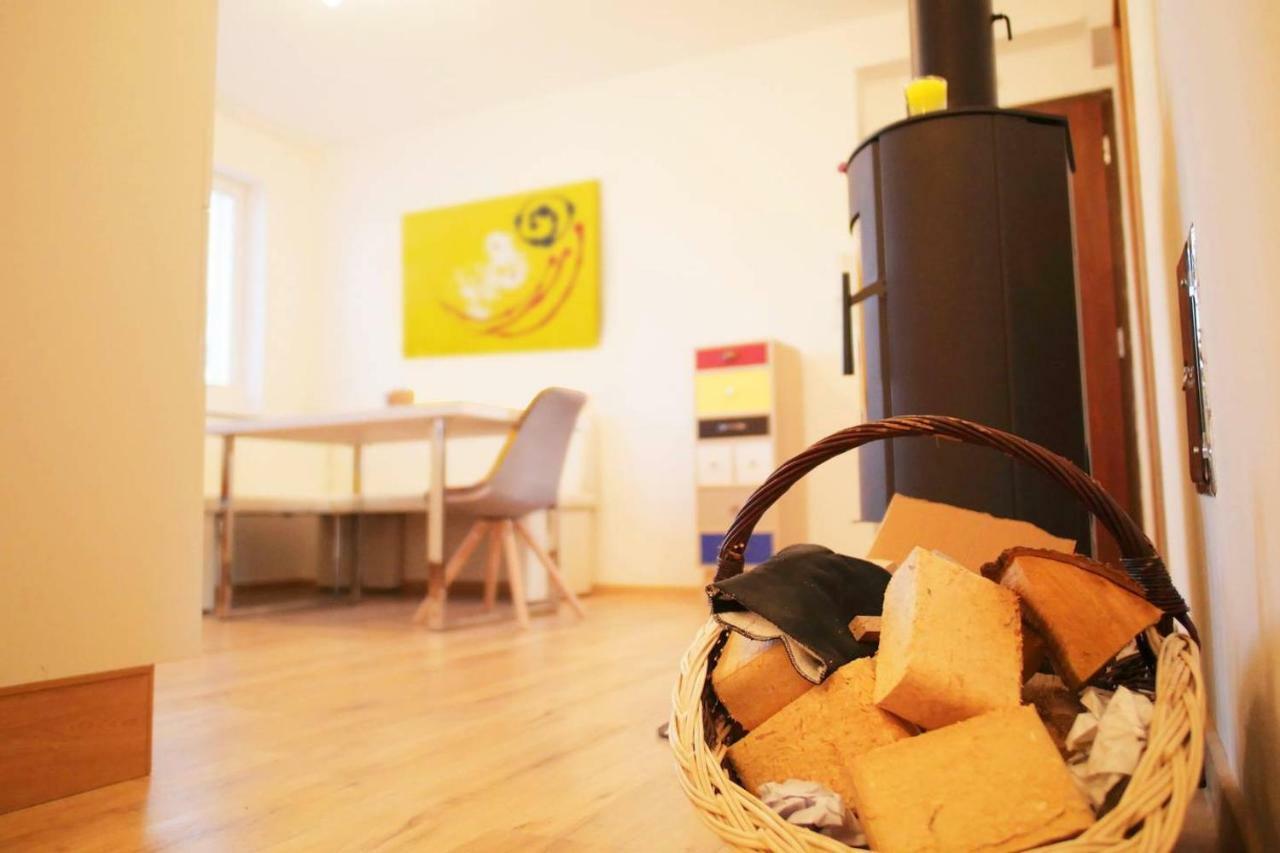 2 Bedroom Flat In The Heart Of Liptovský Mikuláš Buitenkant foto